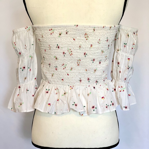 Amazon The Drop white floral off shoulder crop top - Picture 6 of 7